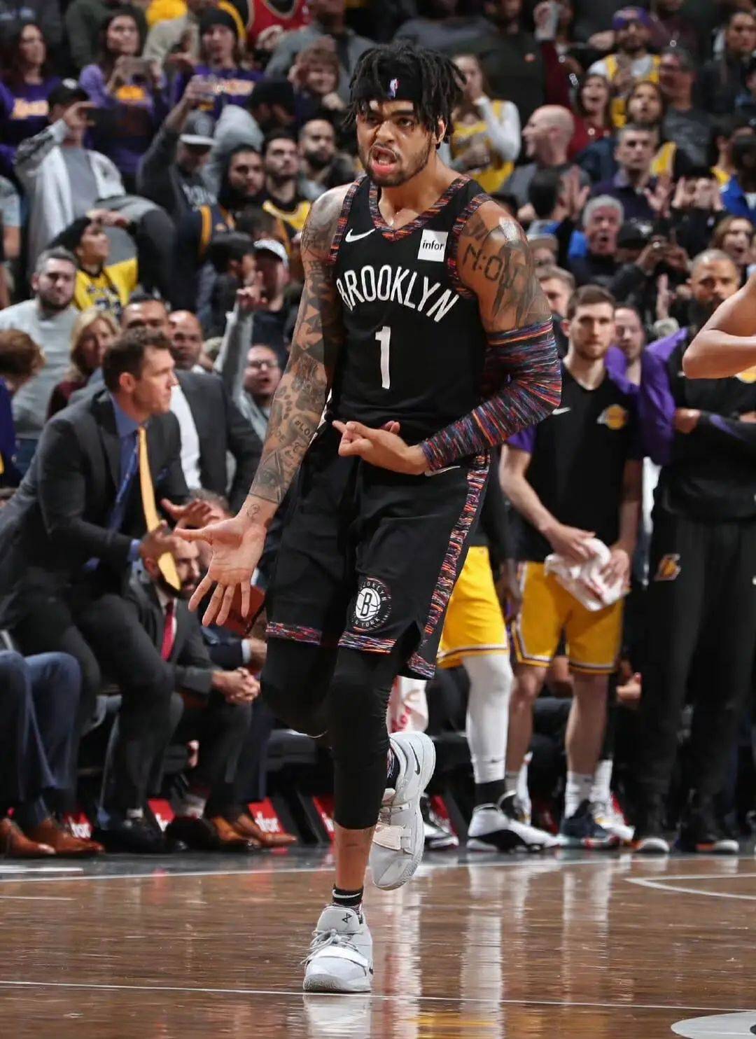 中国男篮血洗凯尔特人B队，拉塞尔打破历史纪录