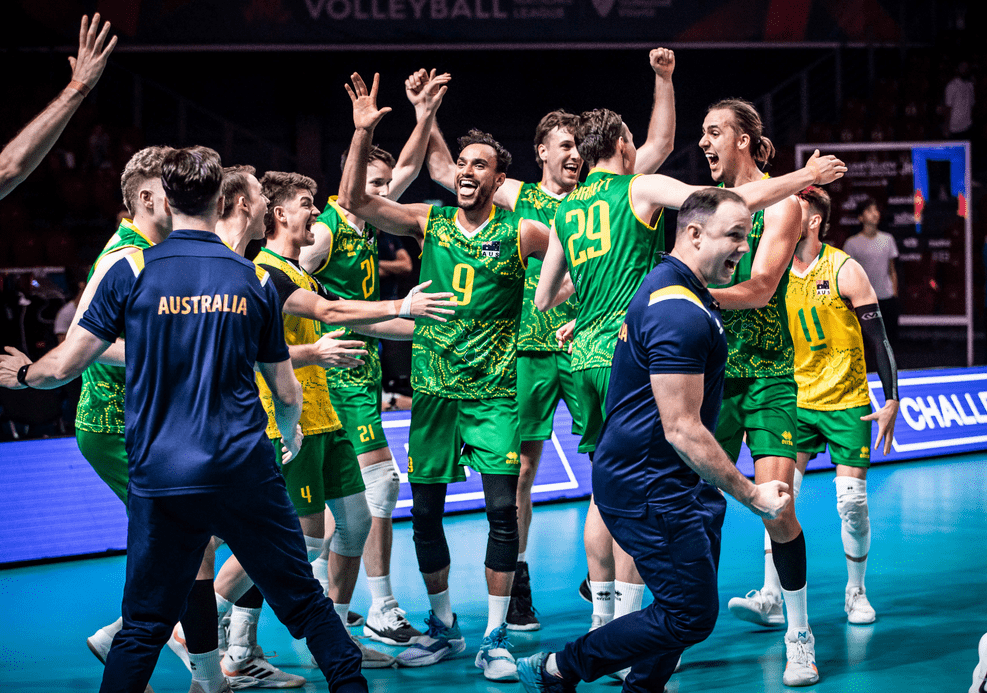 包含法国网球队险胜德国网球队，瓦林卡完成帽子戏法的词条