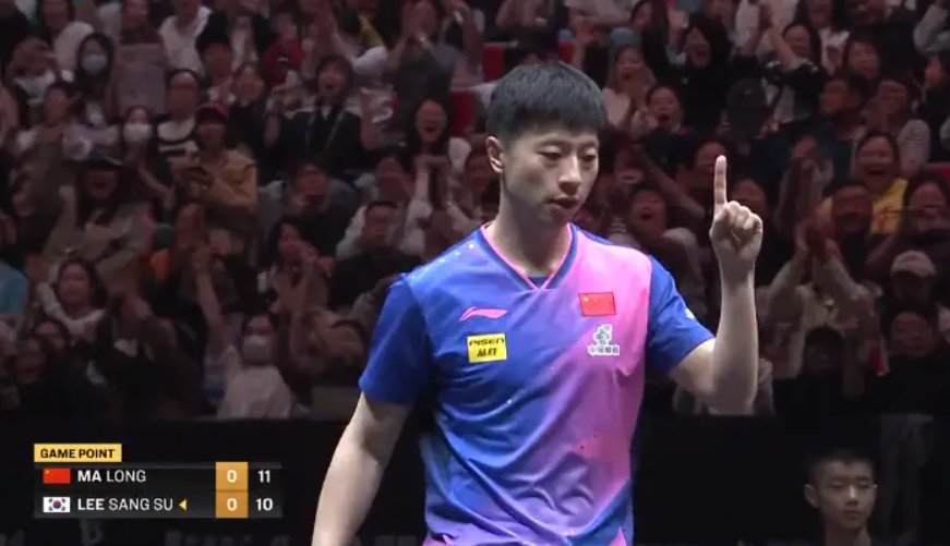 韩国队绝杀英格兰队，马龙点燃赛场