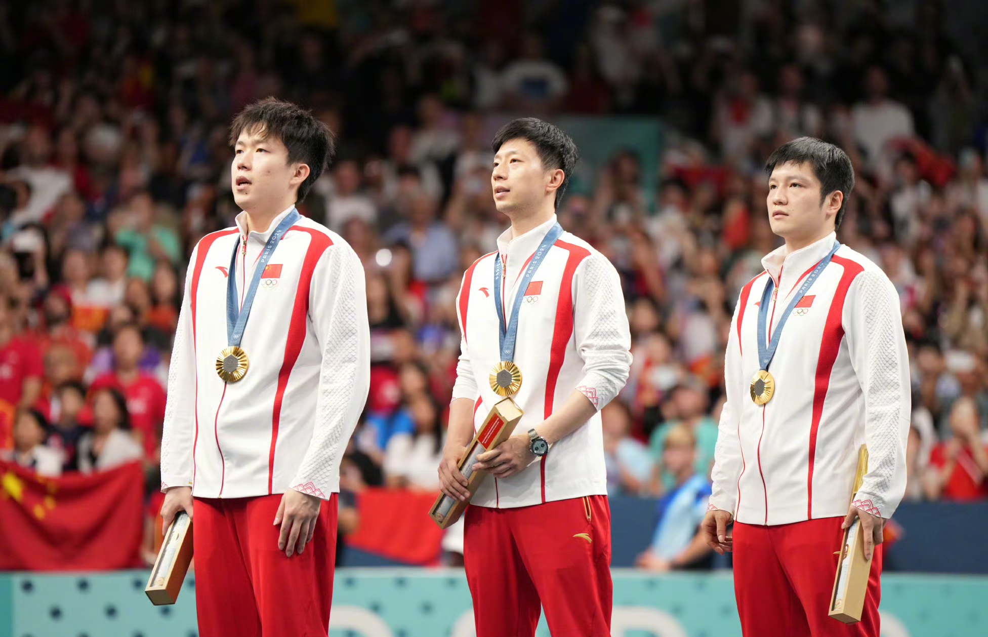 法国队力克韩国队，马龙惊艳四座