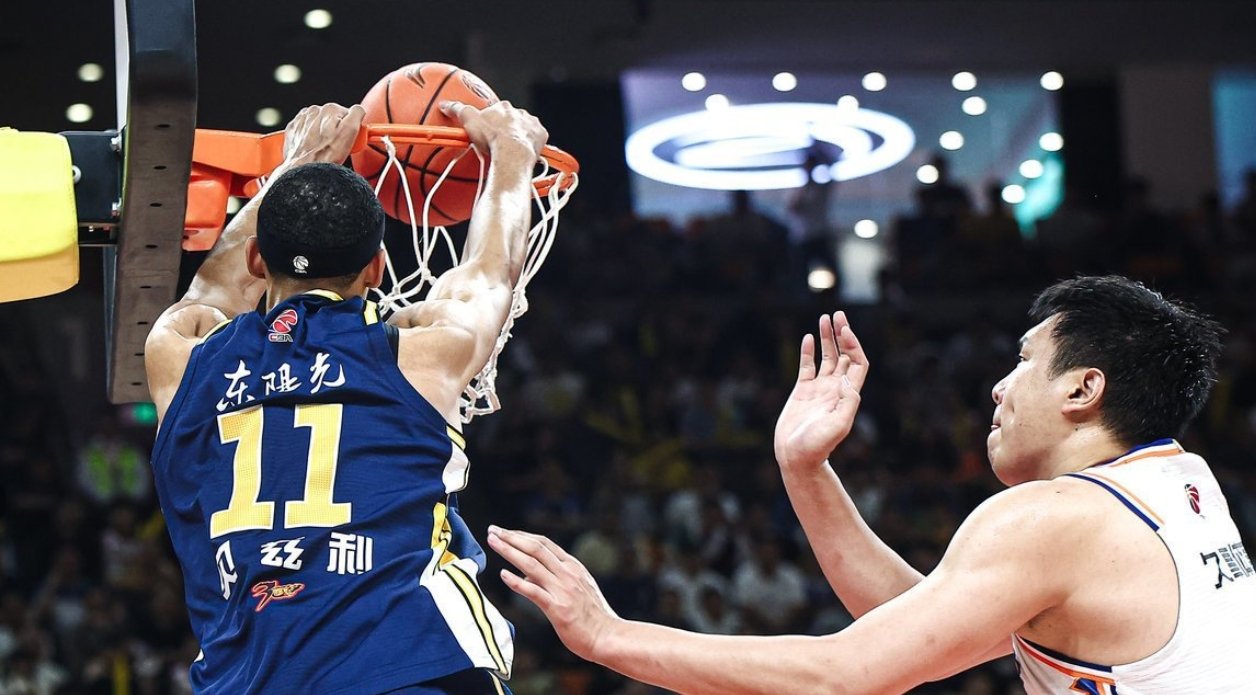 广州队绝杀猛龙，杜兰特关键制胜