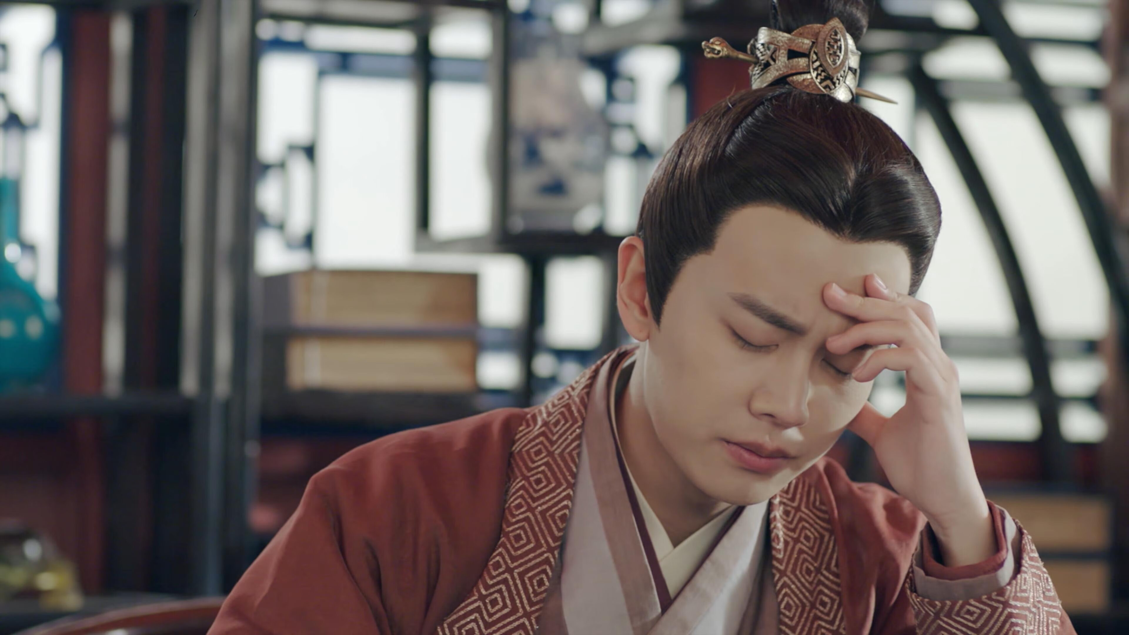 当基耶萨的闪电划过马德里夜空