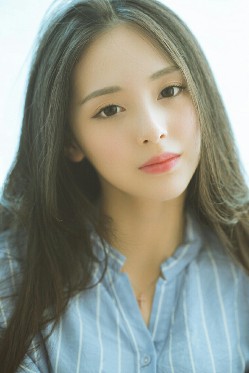 莱万一击定乾坤，寒门战术如何让摩纳哥的利刃刺穿巴黎金甲