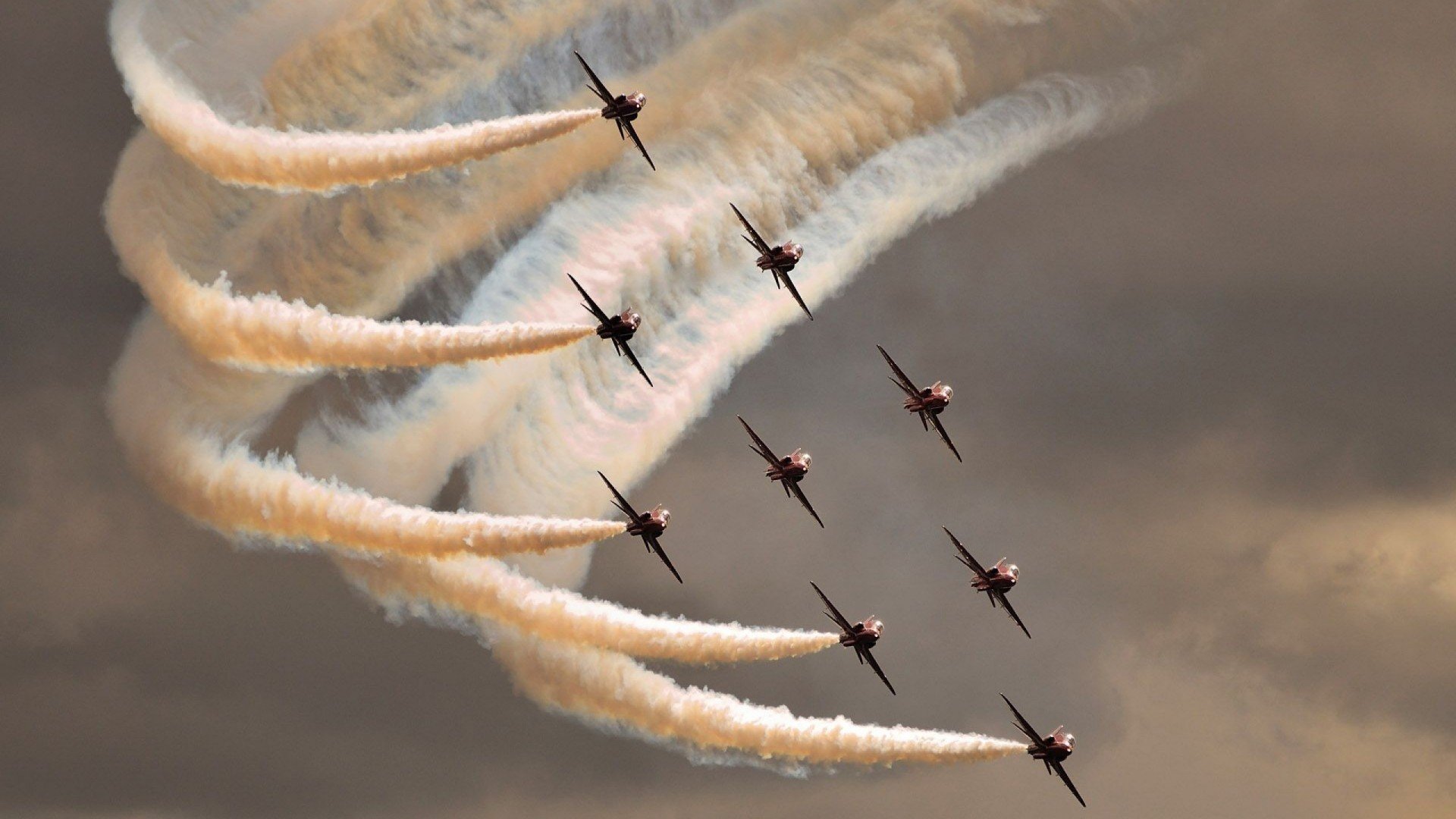 摩洛哥赛道上的加时绝杀,F1年度争冠战如何演绎利物浦式坚韧