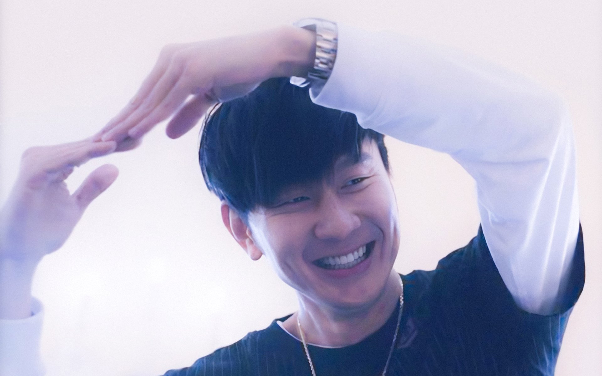 孤星与烈焰，布鲁诺惊世一击，智利死亡五分钟吞噬爱尔兰