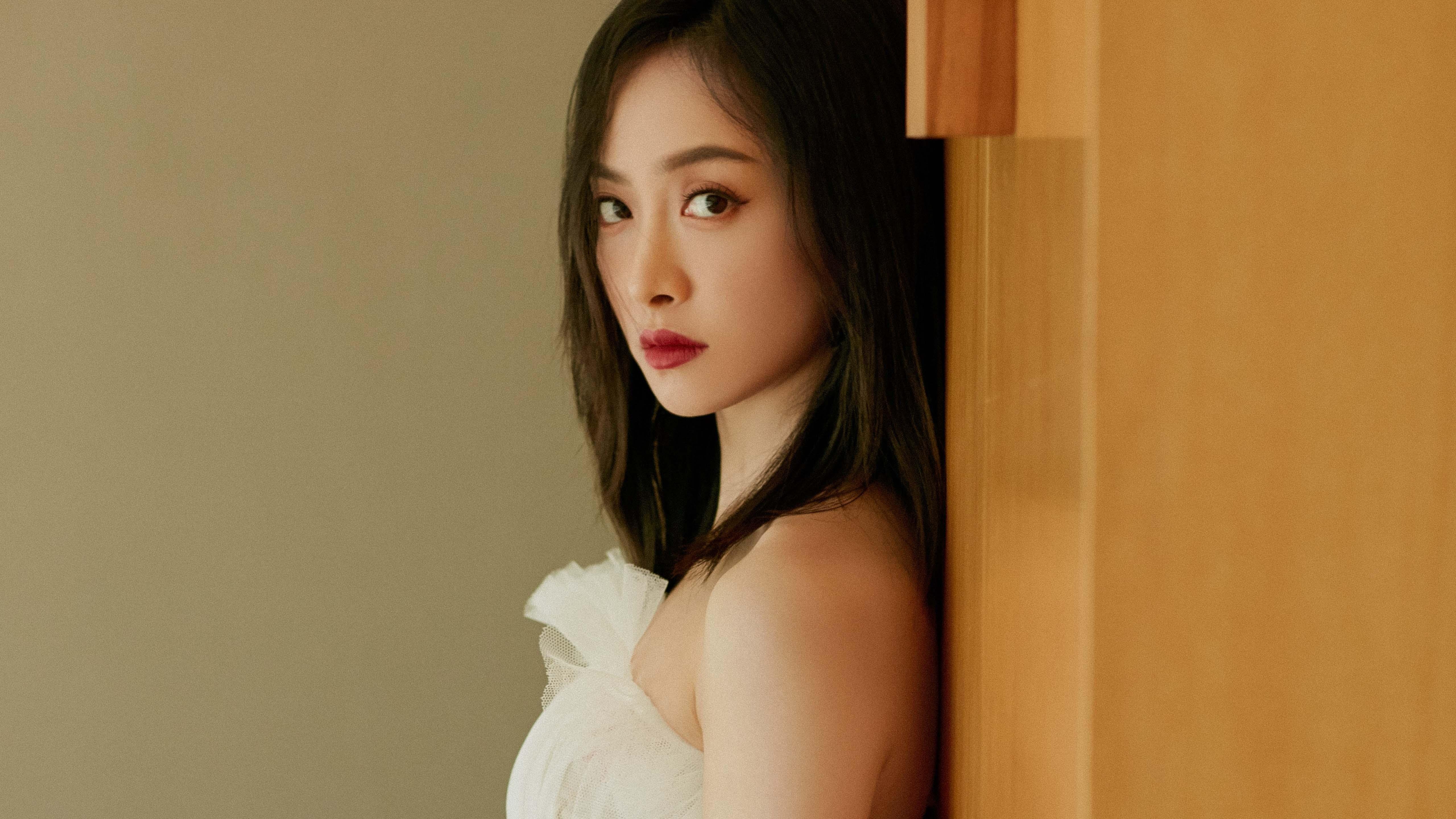 王座归莱,2026世界杯F组巅峰局,日耳曼战车逆转欧陆红魔,穆西亚拉以一己之力书写不朽传奇