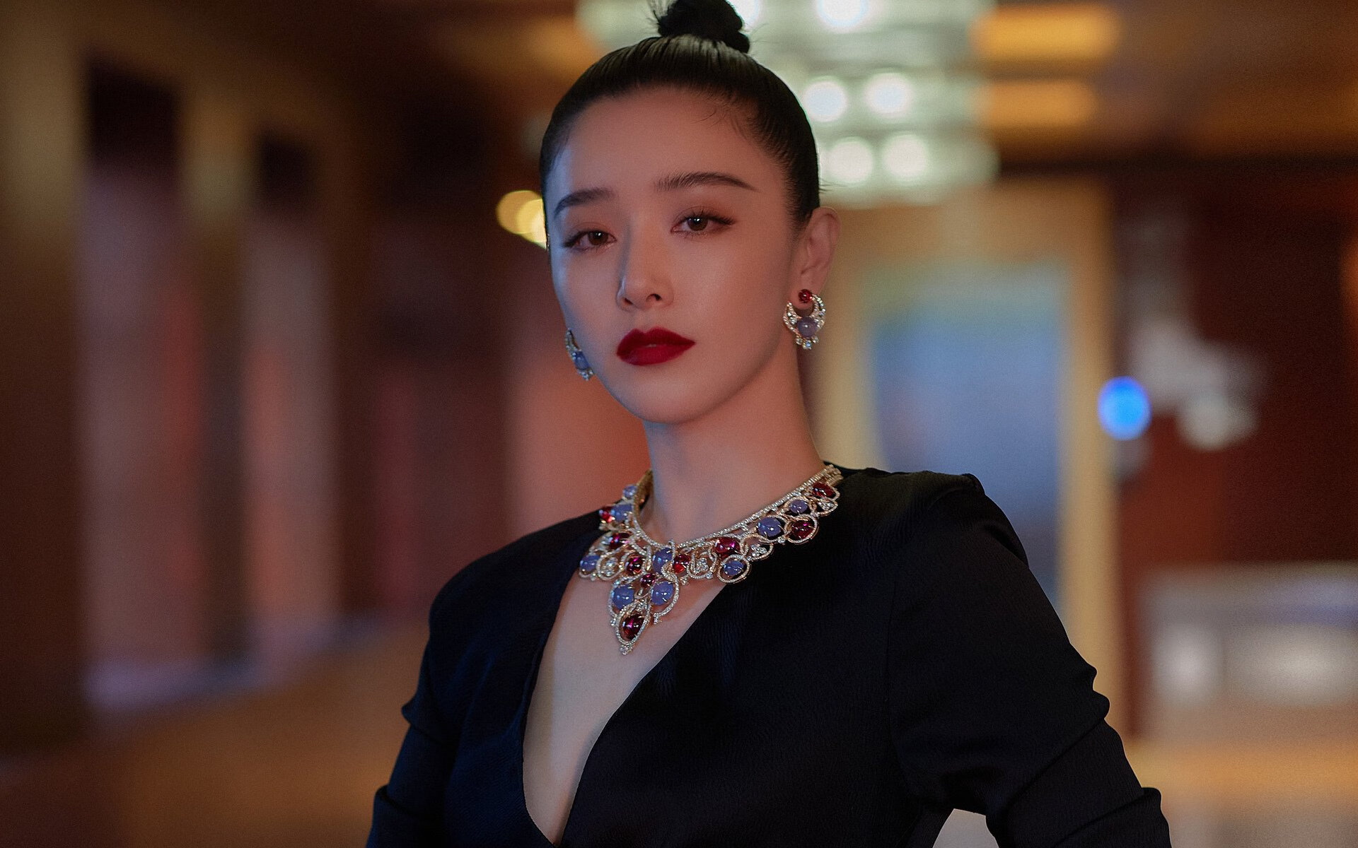 沙漠之盾与非洲雄狮,2026世界杯揭幕战,卡塔尔的压制艺术与奥斯梅恩的致命一击